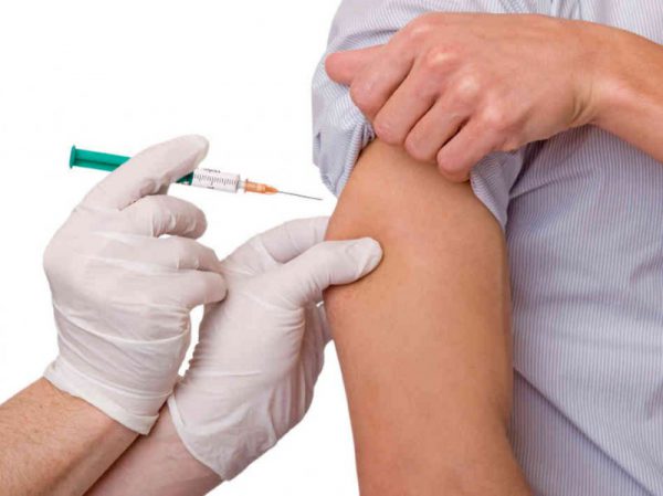 В больнице против бешенства вводят вакцину