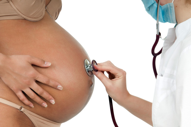 Спрей Панавир можно использовать женщинам при беременности и в период лактации